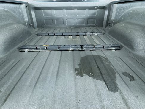 Used 2018 RAM 1500 ST w/ SXT Appearance Group image 32