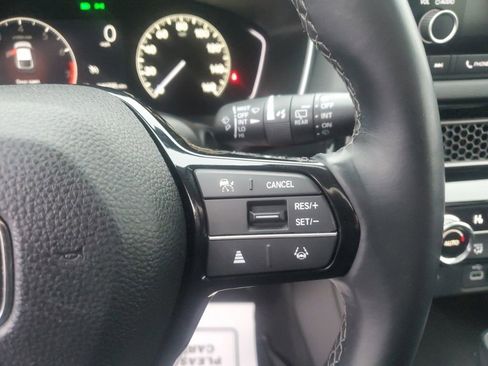 Used 2024 Honda Civic EX-L image 18