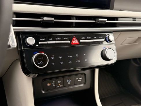 New 2026 Hyundai Tucson Limited image 21