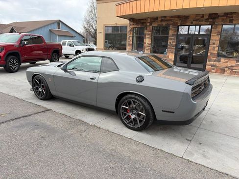 Used 2019 Dodge Challenger R/T Scat Pack w/ Plus Package image 24