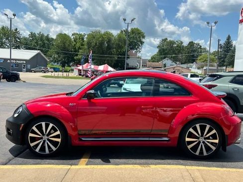 Used 2012 Volkswagen Beetle 2.0T FWD image 6