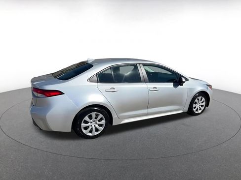 Used 2023 Toyota Corolla LE image 14