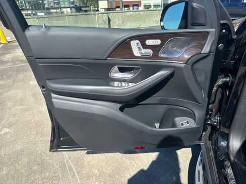 New 2026 Mercedes-Benz GLE 580 GLE 580 image 11