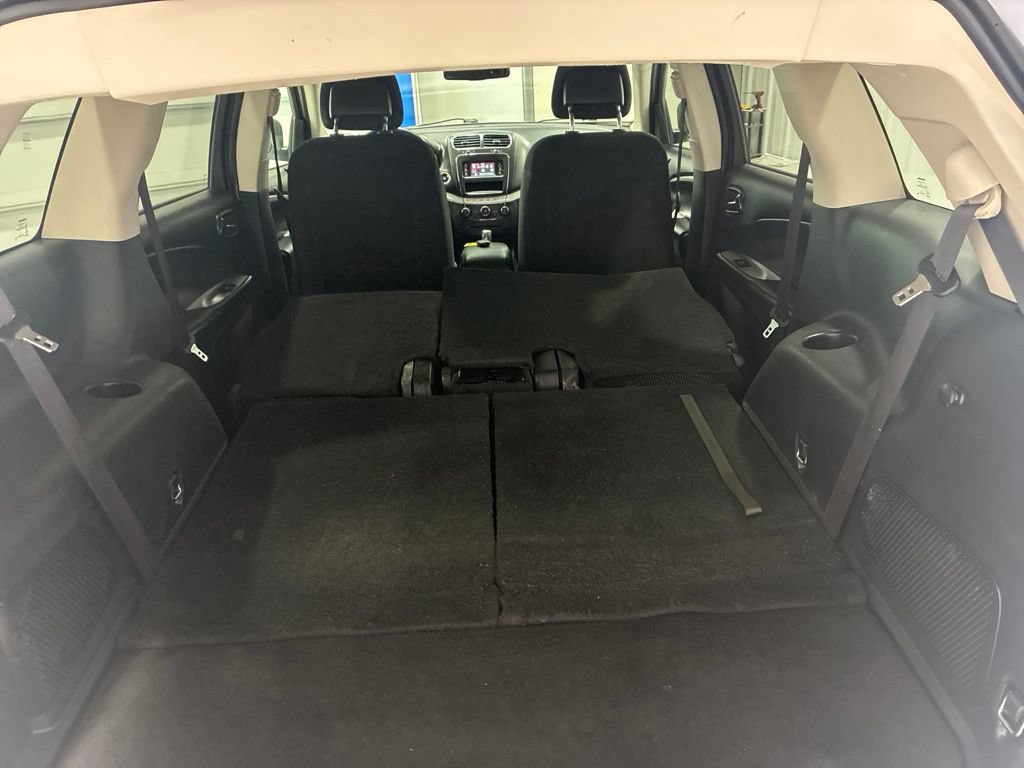 Used 2019 Dodge Journey SE w/ Connectivity Group FWD image 25