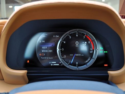 Used 2018 Lexus LC 500 Coupe w/ Performance Package image 31