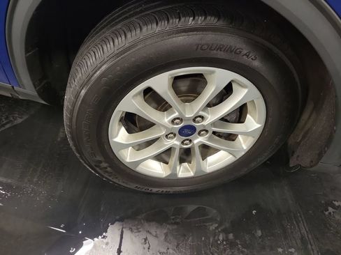 Used 2022 Ford Escape SE AWD/4WD image 10