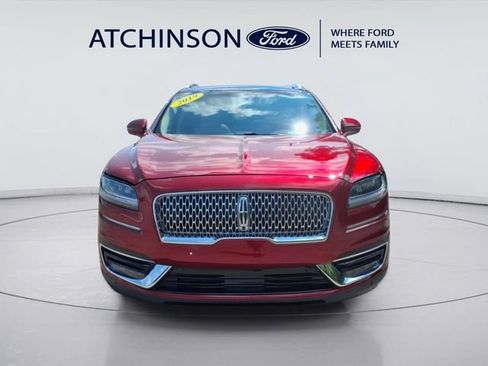Used 2019 Lincoln Nautilus Reserve AWD/4WD image 2