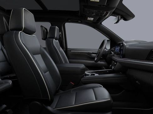 New 2026 Chevrolet Suburban Premier AWD/4WD image 23