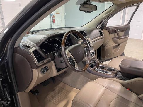 Used 2015 GMC Acadia Denali image 9