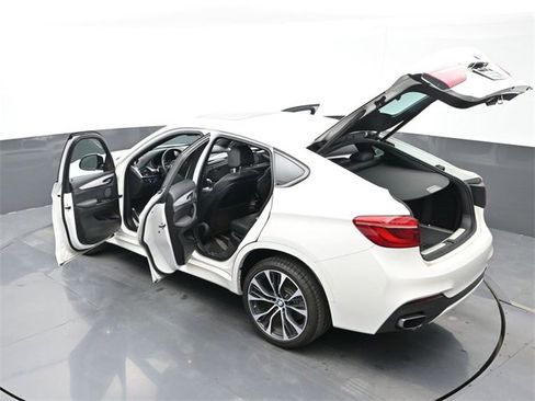 Used 2018 BMW X6 xDrive35i image 28