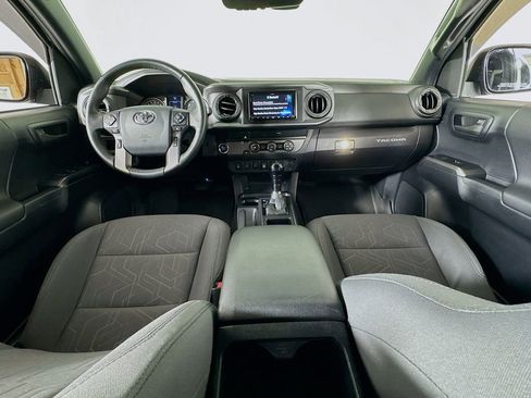 Used 2019 Toyota Tacoma SR5 RWD image 24