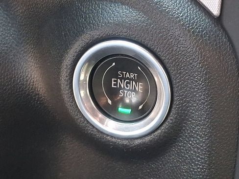 Used 2020 GMC Sierra 1500 Elevation w/ Elevation Value Package AWD/4WD image 26