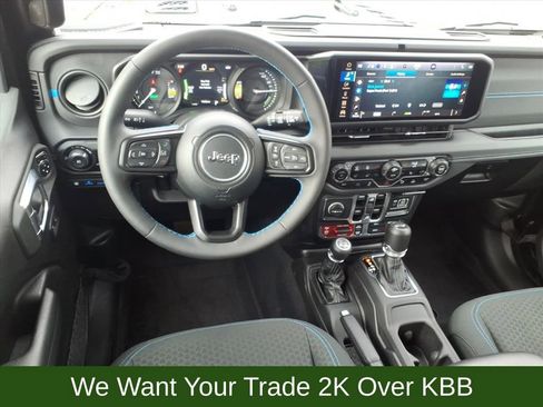 Used 2025 Jeep Wrangler Unlimited Rubicon 4xe w/ Safety Group image 15