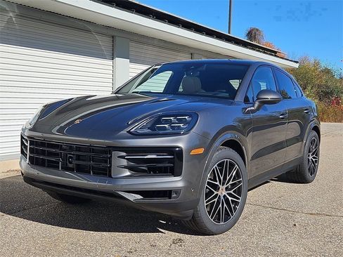 New 2026 Porsche Cayenne Coupe image 1