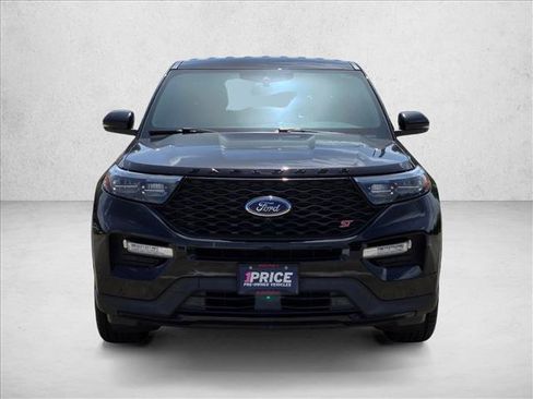 Used 2021 Ford Explorer ST w/ Equipment Group 401A AWD/4WD image 2