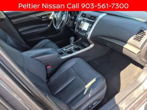 Used 2015 Nissan Altima 3.5 SL FWD image 11