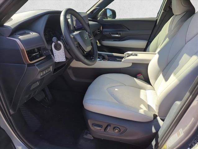 New 2026 Toyota Grand Highlander AWD Hybrid image 14
