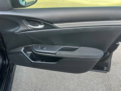 Used 2020 Honda Civic LX image 10