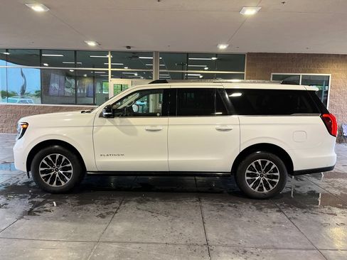 Used 2025 Ford Expedition Max Platinum AWD/4WD image 10