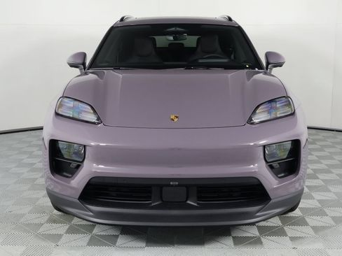 New 2026 Porsche Macan Electric RWD image 10