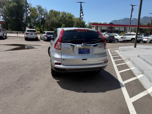 Used 2015 Honda CR-V LX image 10