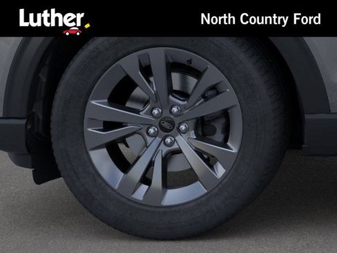 New 2026 Ford Explorer Active image 19