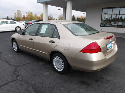 Used 2007 Honda Accord VP image 3