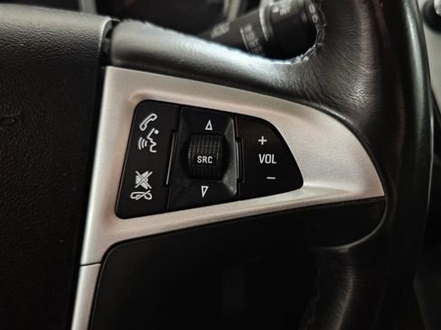 Used 2013 Chevrolet Equinox LT FWD image 12