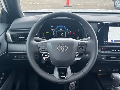 New 2026 Toyota Camry Hybrid w/ Convenience Package AWD/4WD image 11