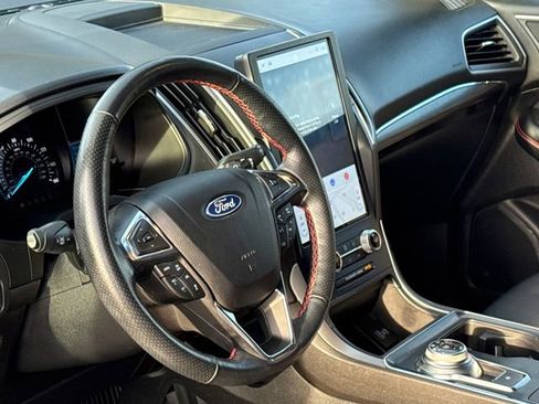 Certified 2022 Ford Edge ST-Line AWD/4WD image 17