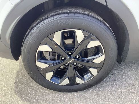 Certified 2023 Kia Sportage X-Line w/ X-Line Premium Package AWD/4WD image 8