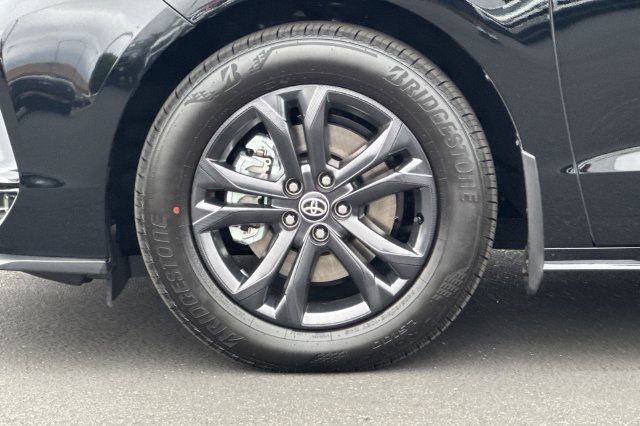 Certified 2026 Toyota Sienna XSE AWD/4WD image 32