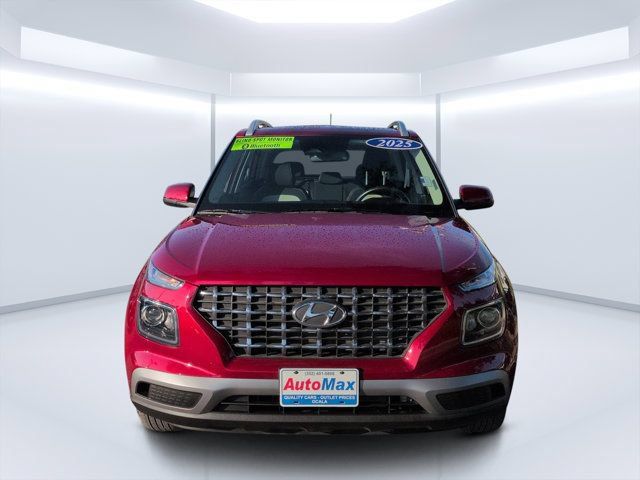 Used 2025 Hyundai Venue SEL FWD image 8