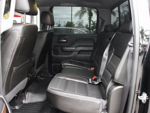 Used 2018 GMC Sierra 3500 Denali w/ Duramax Plus Package image 31