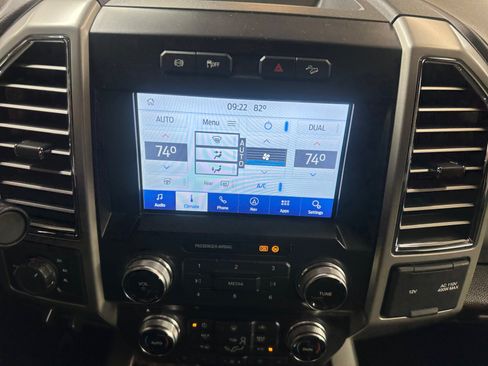 Used 2017 Ford F250 King Ranch w/ King Ranch Ultimate Package AWD/4WD image 15