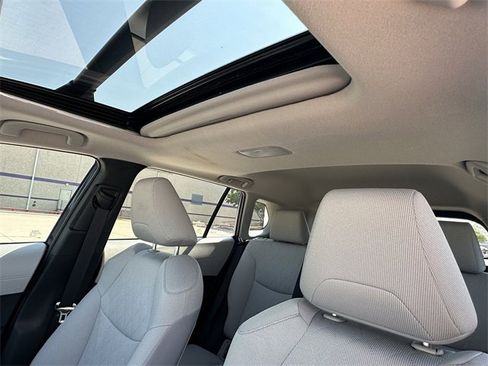 Certified 2025 Toyota Corolla Cross LE w/ Moonroof Package image 26