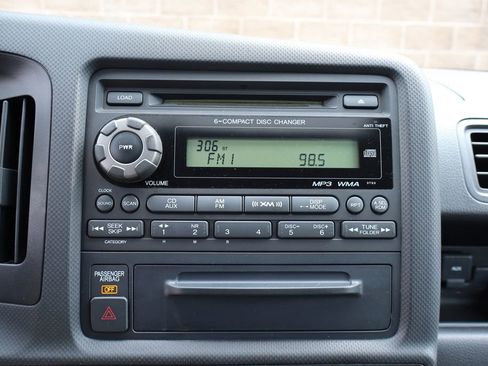 Used 2013 Honda Ridgeline RTL image 18