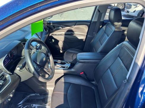 Used 2023 Chevrolet Equinox Premier image 5