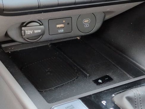 Certified 2025 Hyundai Elantra Sport FWD image 20