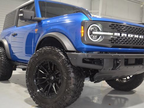 Used 2021 Ford Bronco Badlands AWD/4WD image 3