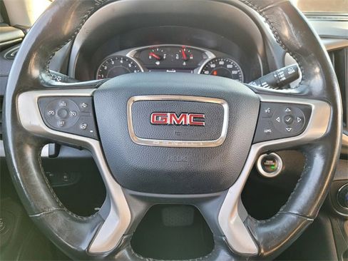 Used 2019 GMC Terrain Denali w/ Advanced Safety Package image 32