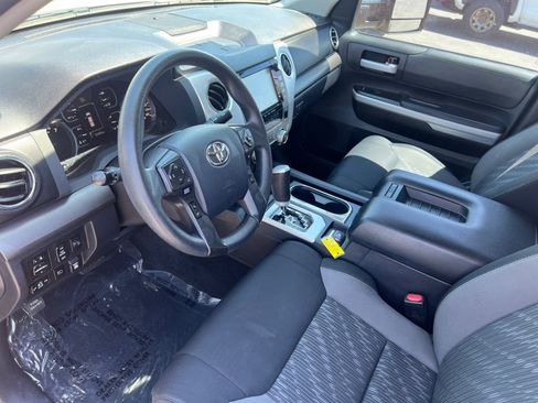 Used 2020 Toyota Tundra SR5 w/ TRD Off-Road Package AWD/4WD image 10