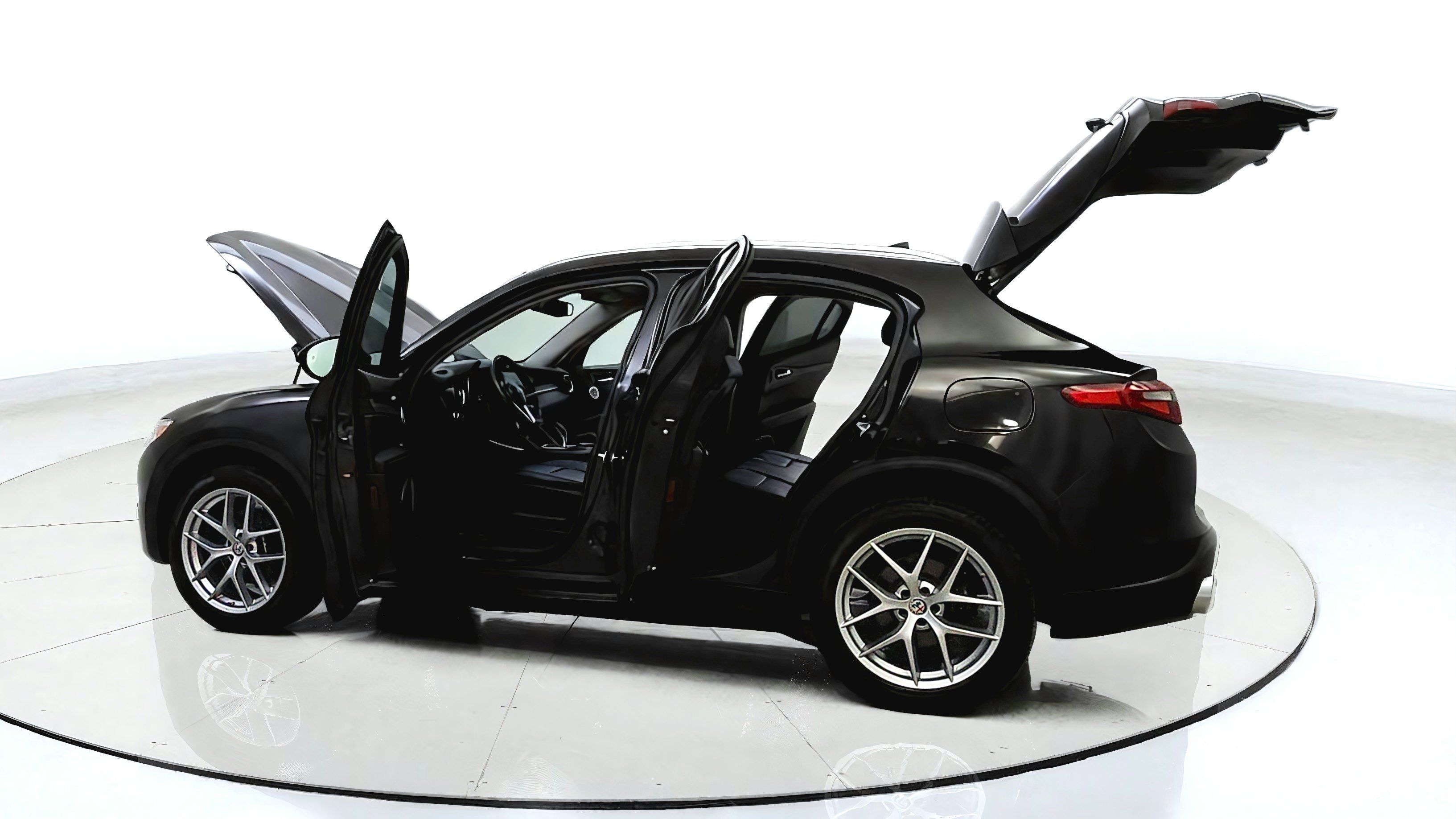 Used 2018 Alfa Romeo Stelvio Ti AWD/4WD image 12