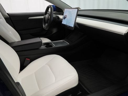 Used 2021 Tesla Model 3 Long Range AWD/4WD image 28