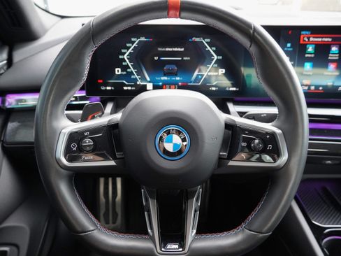 Certified 2024 BMW i5 M60 w/ Premium Package AWD/4WD image 15