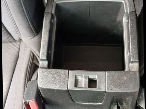 Used 2013 Jeep Wrangler Unlimited Sport image 31