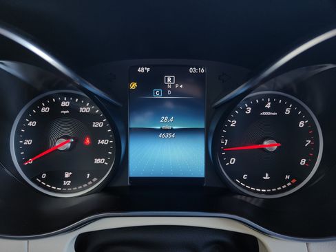 Used 2022 Mercedes-Benz GLC 300 4MATIC image 13