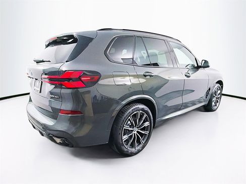 New 2026 BMW X5 xDrive40i w/ M Sport Package image 7