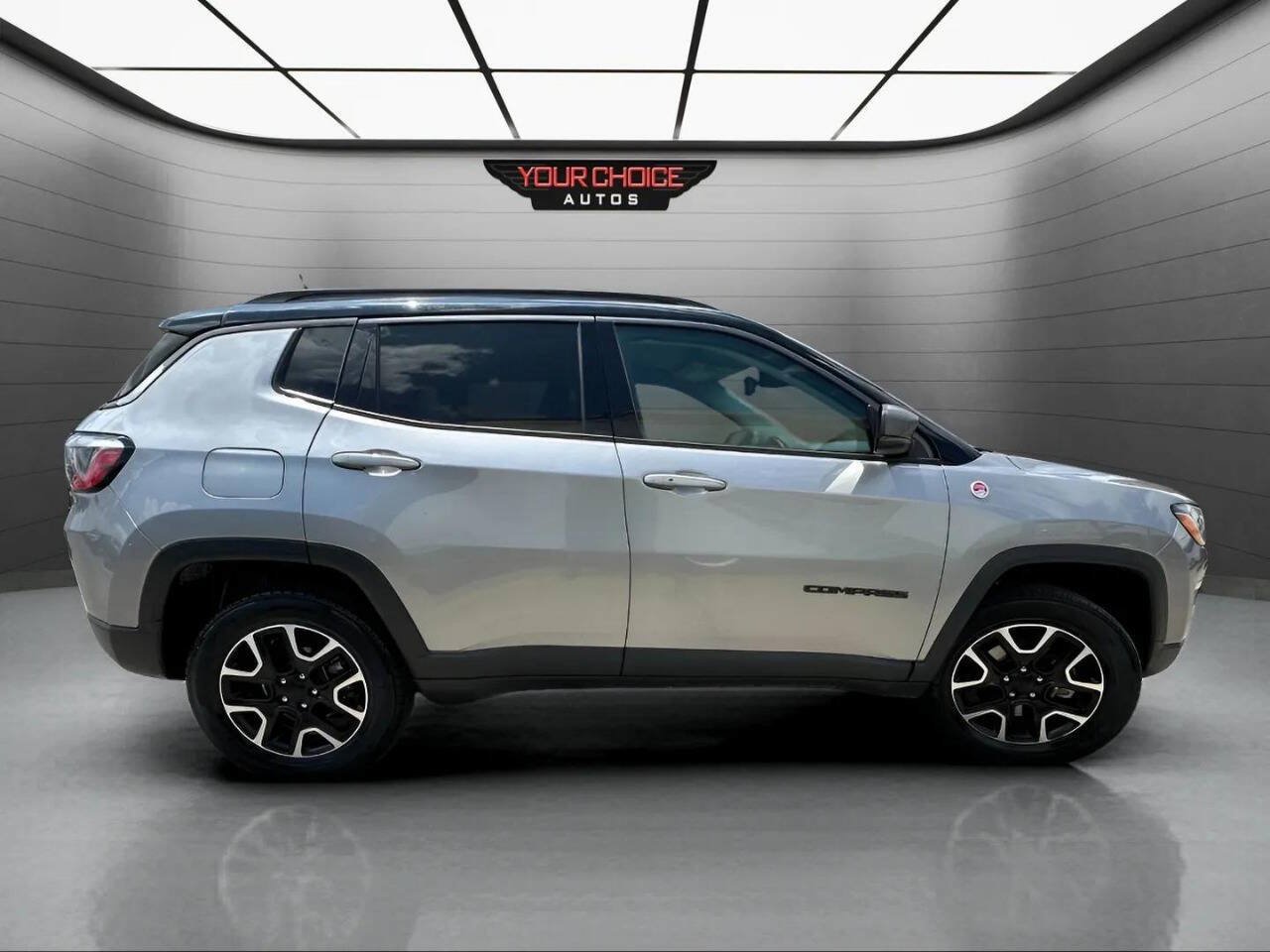 Used 2021 Jeep Compass Trailhawk AWD/4WD image 6