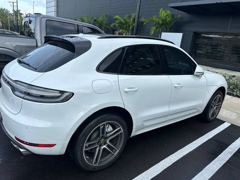 Used 2021 Porsche Macan Turbo AWD/4WD image 5